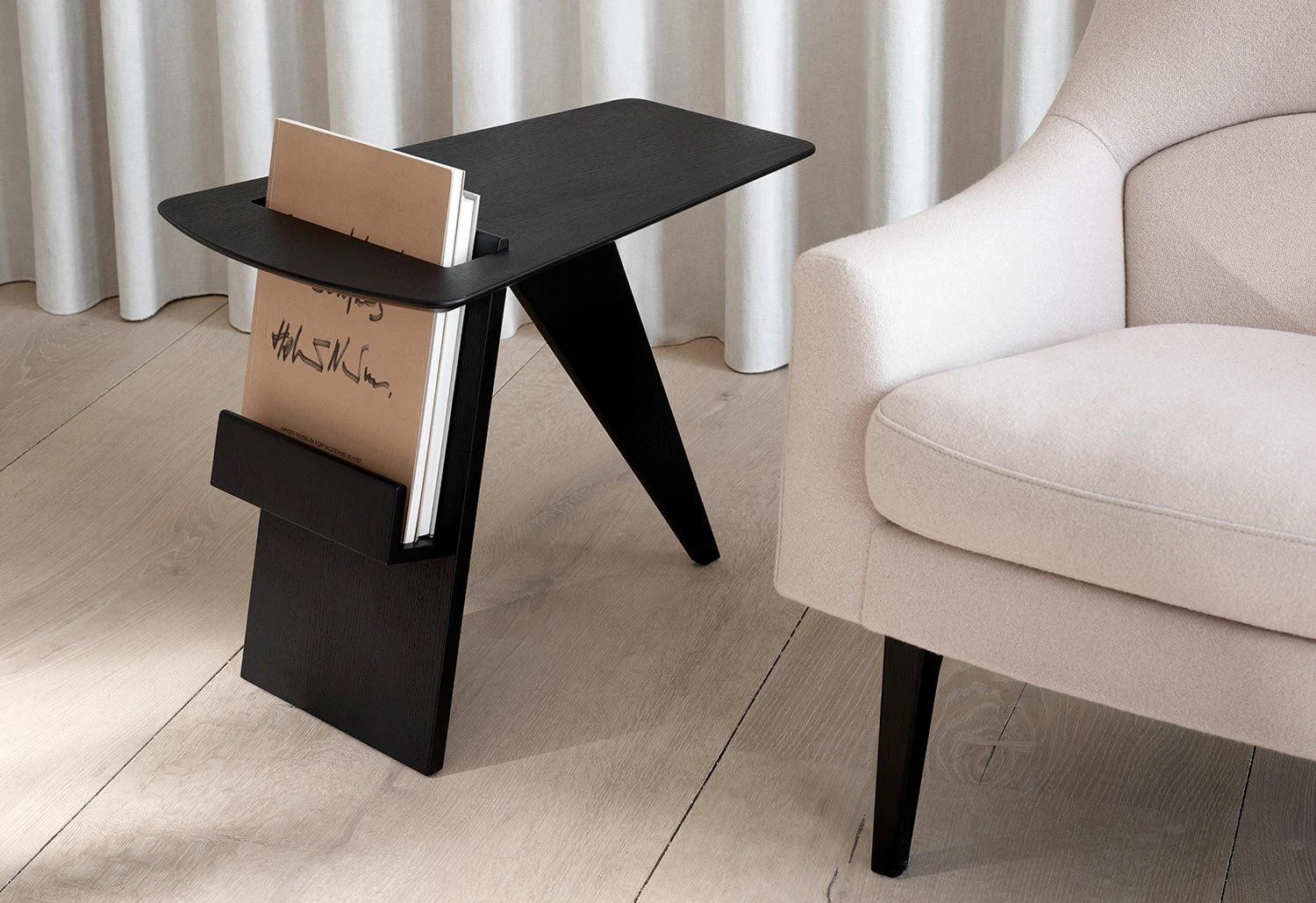 Magazine Table, 1949 4 Magazine Table, 1949 - Image 2