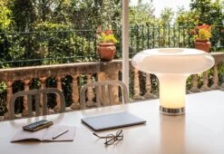 Artemide Lesbo Table Lamp, 1967 -Online Furniture Shop Artemide Angelo Mangiarotti Lesbo 3