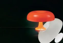 Artemide Nesso Table Lamp, 1968 -Online Furniture Shop Artemide Giancarlo Mattioli Nesso 3