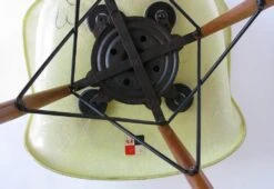 Eames PAW Swivel Chair, 1950 -Online Furniture Shop DAW vintage 04