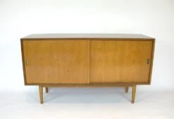 Robin Day Interplan Cabinet , 1954