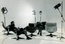 Artek Karuselli Chair & Ottoman, 1964 -Online Furniture Shop Karuselli chair ottoman feature 1