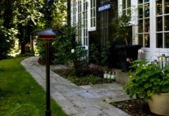 Louis Poulsen PH 3-2 1/2 Outdoor Bollard -Online Furniture Shop Louis Poulsen Poul Henningsen PH3 1 2 3 Bollard 5