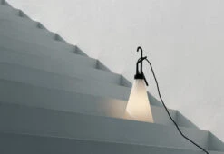 Flos Mayday Outdoor, 2022 -Online Furniture Shop May Day Lamp outdoor black 8