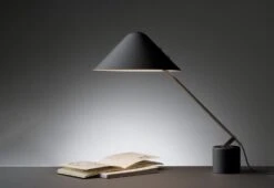 VIP Swing Table Light 7 VIP Swing Table Light -Online Furniture Shop Pandul Jorgen Gammelgaard VIP Swing table light 2