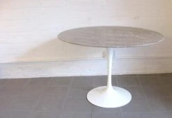 Eero Saarinen Tulip Table, 1953