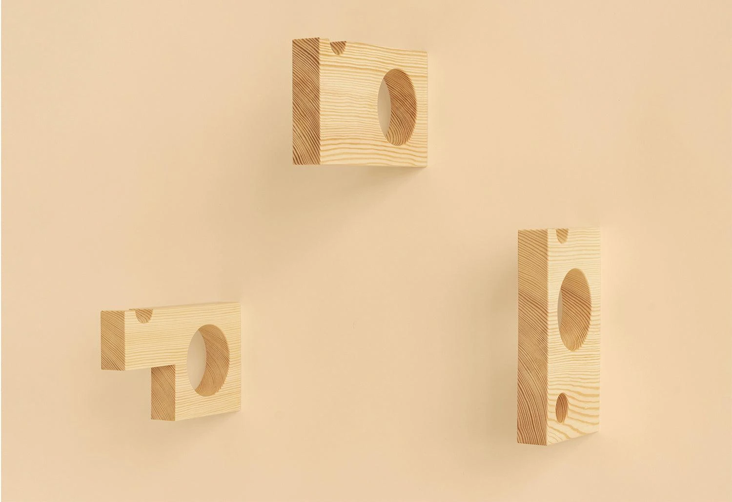 010 Circle Wall Hooks 3 010 Circle Wall Hooks