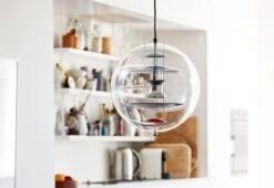 Verpan VP Globe Pendant Light, 1969 -Online Furniture Shop Verpan Verner Panton Globe Coloured Glass 1