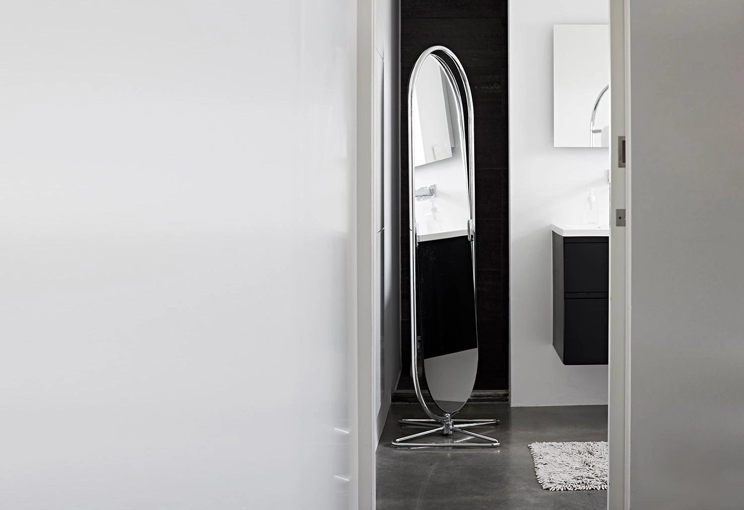 Verpan System 123 Tilting Mirror, 1973 3 Verpan System 123 Tilting Mirror, 1973