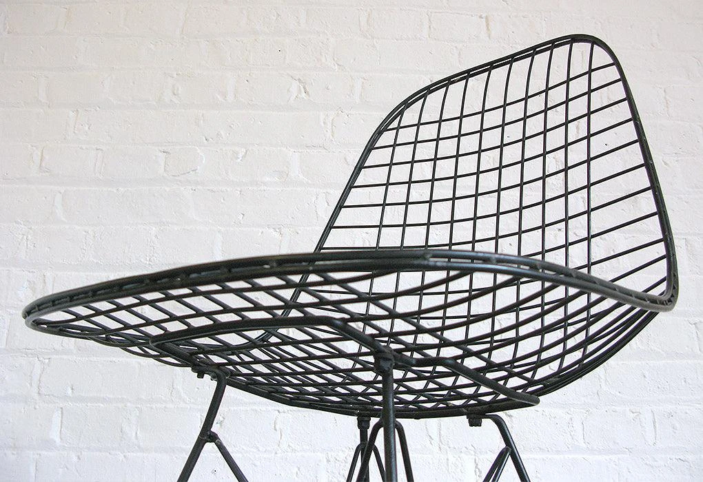 Eames Wire Mesh Chair, 1951 8 Eames Wire Mesh Chair, 1951 - Image 6