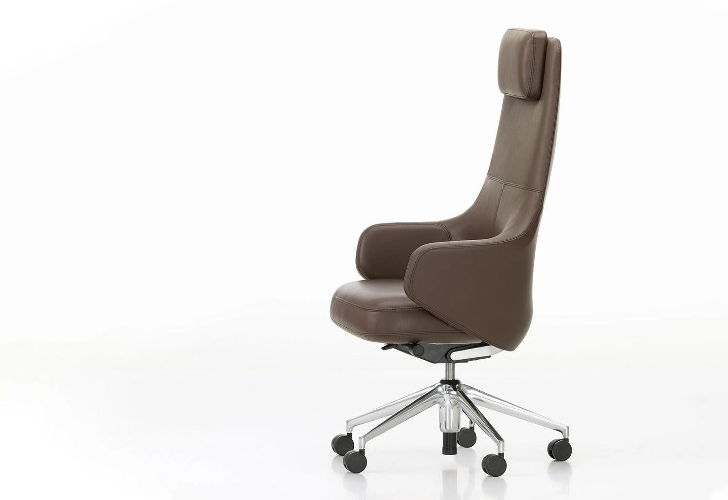 Vitra Grand Executive Chair 4 Vitra Grand Executive Chair - Image 2