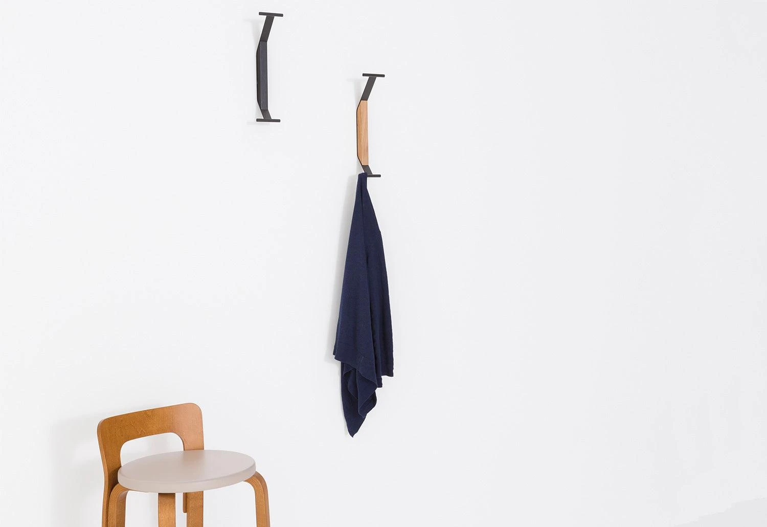 Artek REB 014 Kaari Wall Hook, 2015 4 Artek REB 014 Kaari Wall Hook, 2015 - Image 2