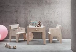 CH410 Children's Chair, 1944 11 CH410 Children's Chair, 1944 -Online Furniture Shop carl hansen hans wegner ch410 chair 6