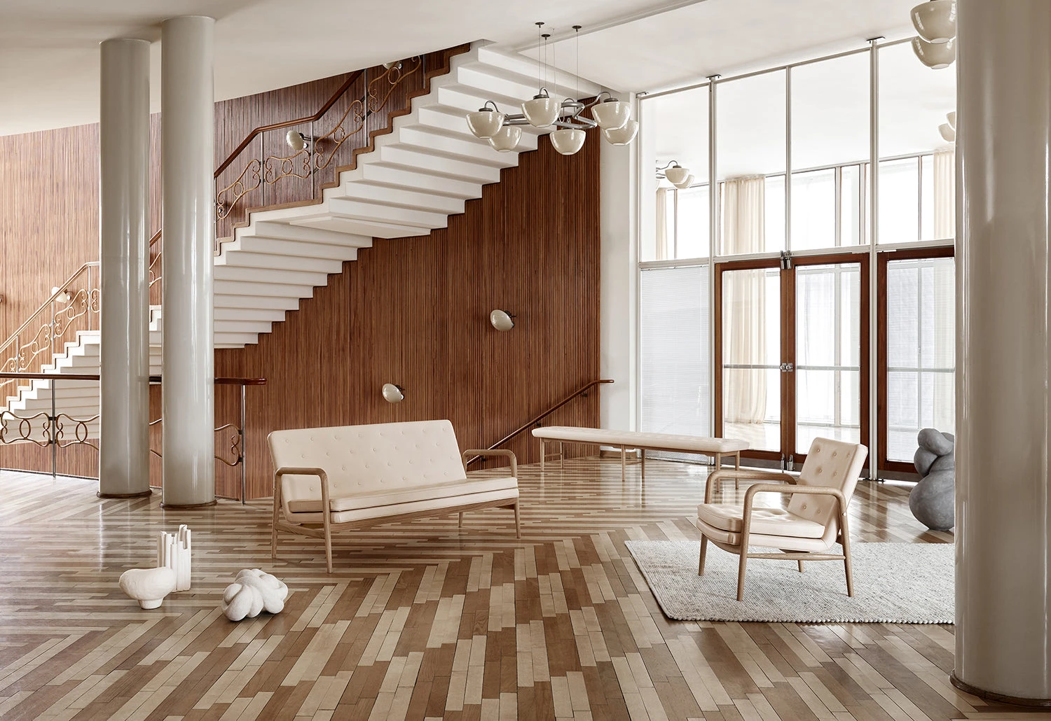 Foyer VLA75 Bench, 1945 7 Foyer VLA75 Bench, 1945 - Image 5