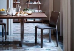 412 Cab Chair , 1977 24 412 Cab Chair , 1977 -Online Furniture Shop cassina mario bellini cab chair lifestyle 1