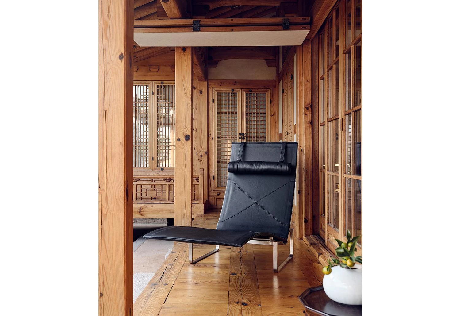 Fritz Hansen PK24 Chaise Longue, 1965 6 Fritz Hansen PK24 Chaise Longue, 1965 - Image 4