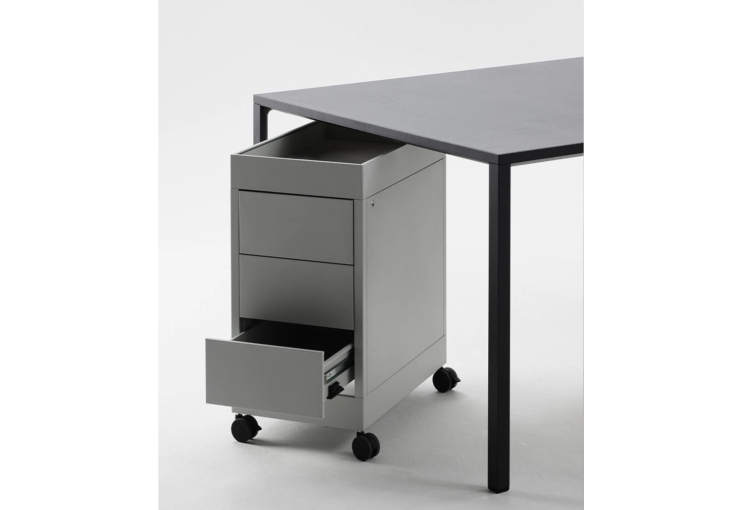 Hay New Order Trolley B 8 Hay New Order Trolley B - Image 6