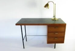 N/A Hilleplan Junior Desk, 1952