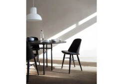 Menu Snaregade Dining Table, Oval -Online Furniture Shop menu norm architects snaregade oval dining table 6