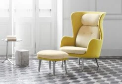 Fritz Hansen Ro Chair, 2013 -Online Furniture Shop ro chair 3