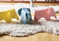 Vitra Small Eames Elephant, 1945 -Online Furniture Shop small eames elephant 1