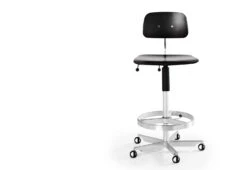 Kevi 2533 Office Chair -Online Furniture Shop twentytwentyone Engelbrechts Jorgen Rasmussen Kevi 2533 black footring 2