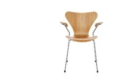 Fritz Hansen 3207 Series 7 Chair, 1955
