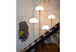 Gubi Stemlite Floor Lamp -Online Furniture Shop twentytwentyone Gubi William Edwin Curry Stem floor light 5