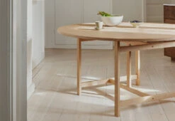 Moebe Round Dining Table -Online Furniture Shop twentytwentyone MOEBE Round Dining Table 4