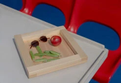 009 Square Tray -Online Furniture Shop twentytwentyone Vaarnii Livia Lauber 010 Tray 3