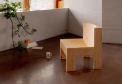 005 Lounge Chair -Online Furniture Shop twentytwentyone Vaarnii max lamb 006 lounge chair 15