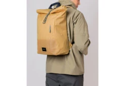 Sandqvist Dante Rolltop Rucksack, Vegan -Online Furniture Shop twentytwentyone sandqvist dante vegan backpack yellow leaf 4