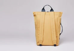 Sandqvist Dante Rolltop Rucksack, Vegan -Online Furniture Shop twentytwentyone sandqvist dante vegan backpack yellow leaf 5