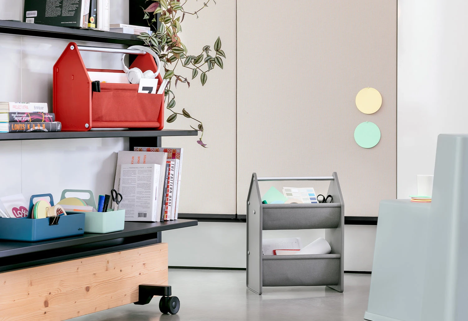 Vitra Drop Box, 2022 5 Vitra Drop Box, 2022 - Image 3