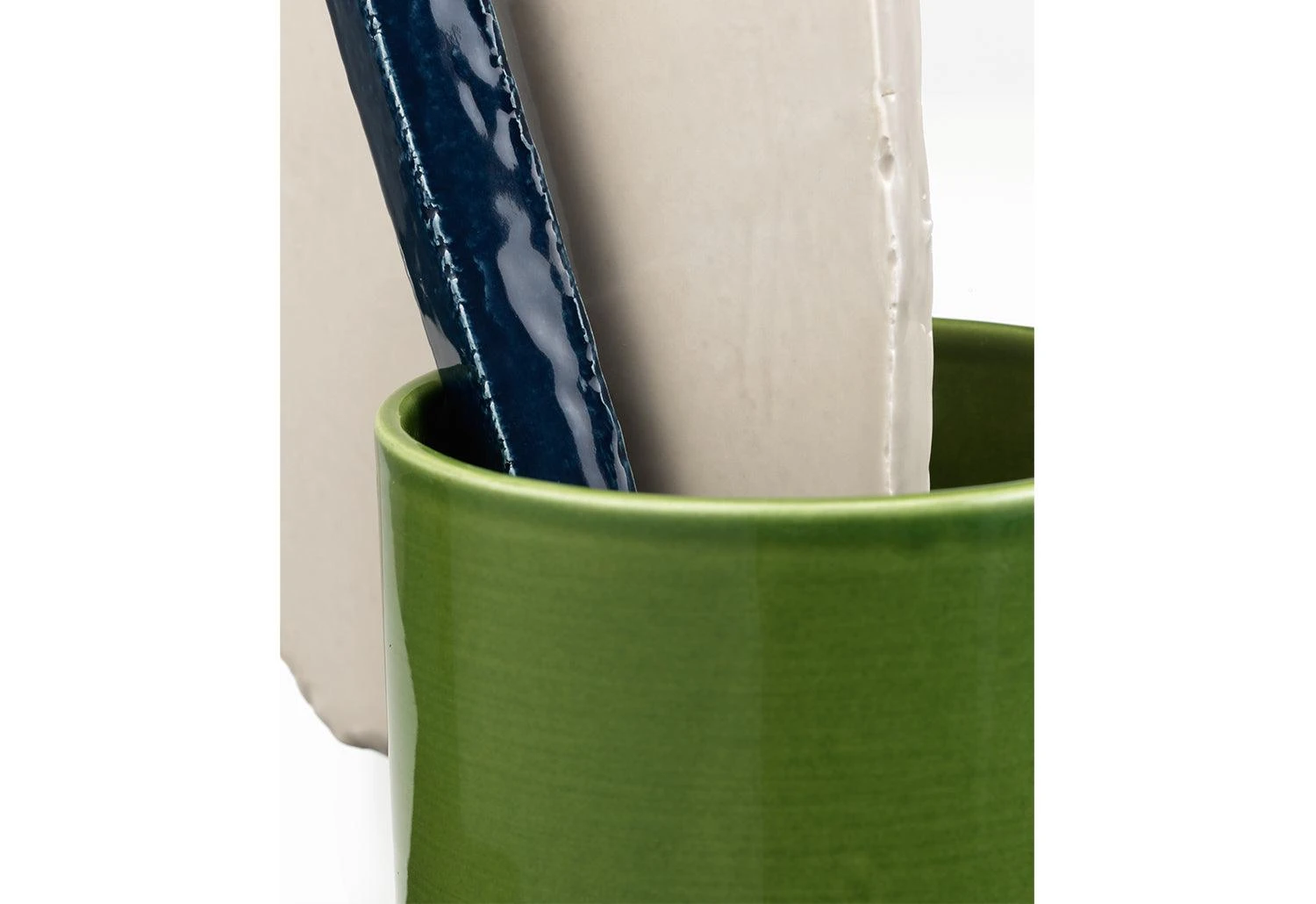 Vitra Vases Découpage, 2020 9 Vitra Vases Découpage, 2020 - Image 7