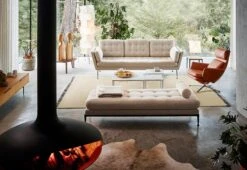 Vitra Grand Relax Chair With Ottoman, 2019 -Online Furniture Shop vitra antonio citterio grand relax lounge featuted 2 5c1e6629 d4f2 4f04 91a7 a48fa654e239