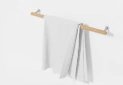 Yoku Towel Rail
